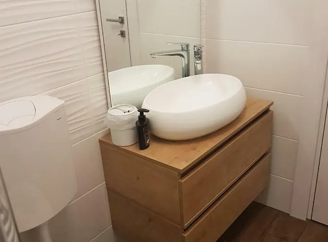 Appartement Miran Odmor U Srcu Pule! Iva 60m2.