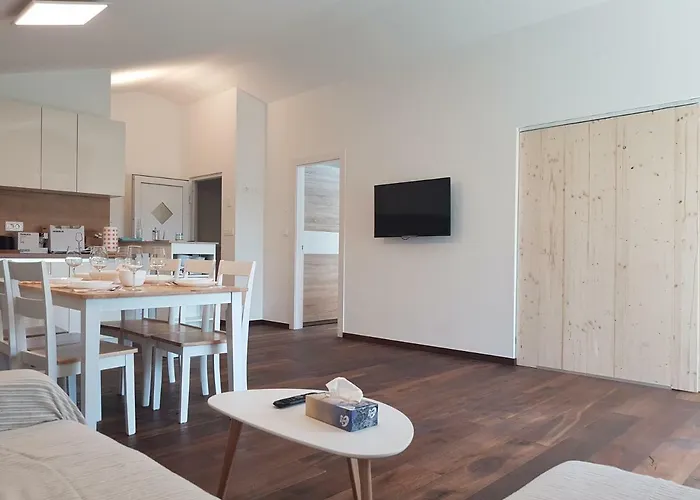 Miran Odmor U Srcu Pule! Iva 60m2.